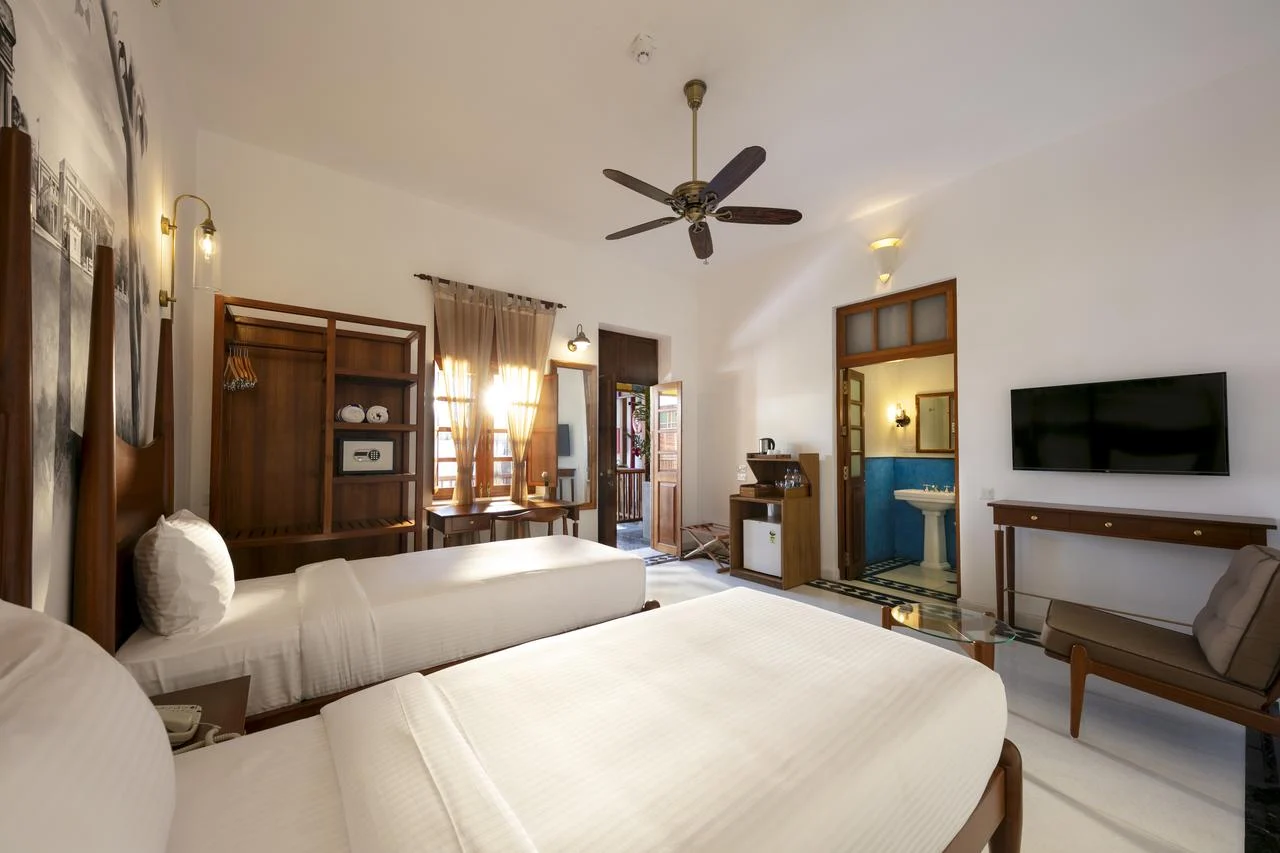 Heritage Twin — second room view
